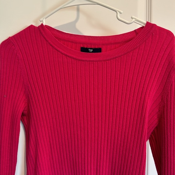 Gap top - Picture 2 of 5